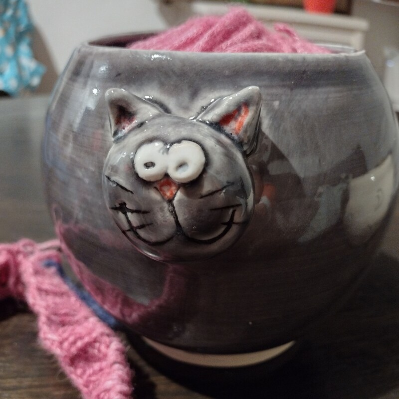 Here Kitty Kitty yarn bowl